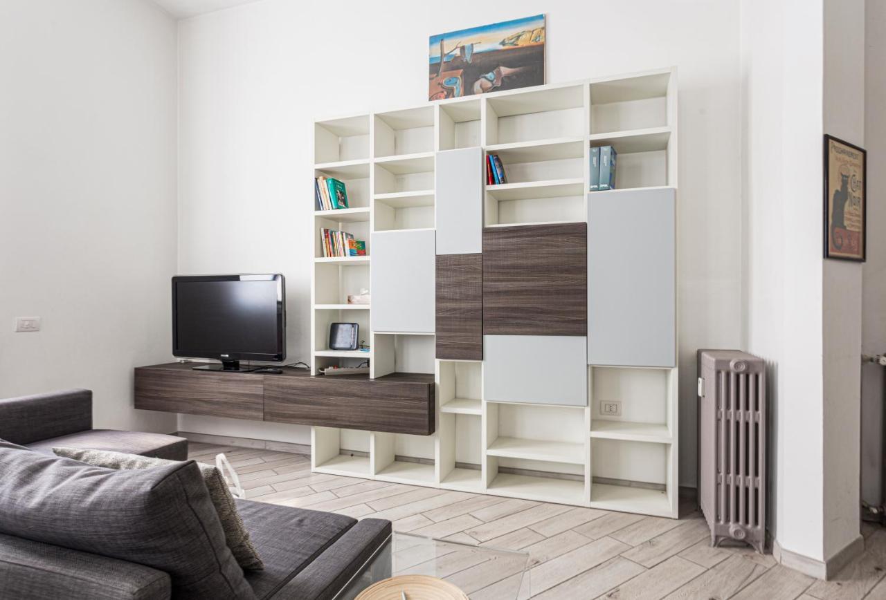 Spacious Retreat Steps From Lambrate Metro- Via Pacini ميلان المظهر الخارجي الصورة