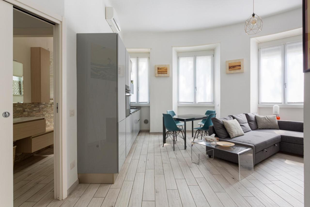 Spacious Retreat Steps From Lambrate Metro- Via Pacini ميلان المظهر الخارجي الصورة